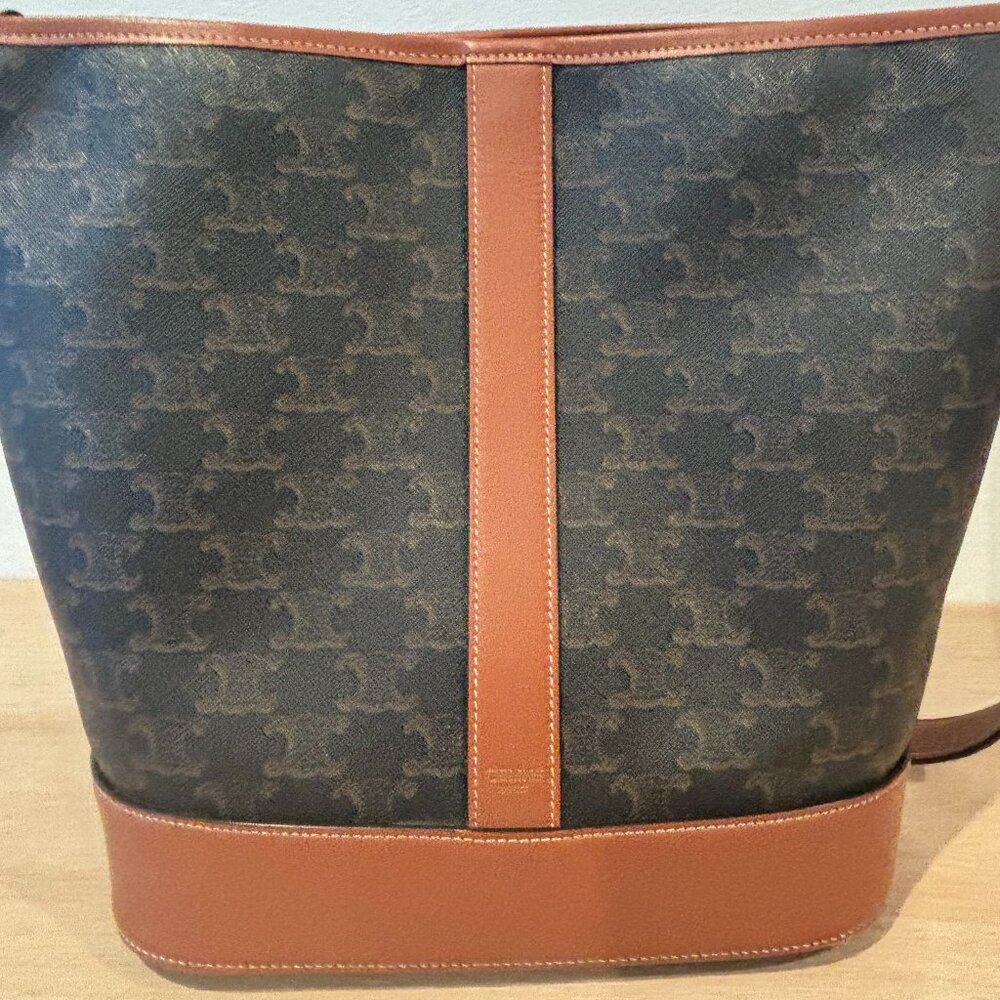 Celine Medium Triomphe Canvas Bucket Bag–Excellent Condition Orig Paris Receipt